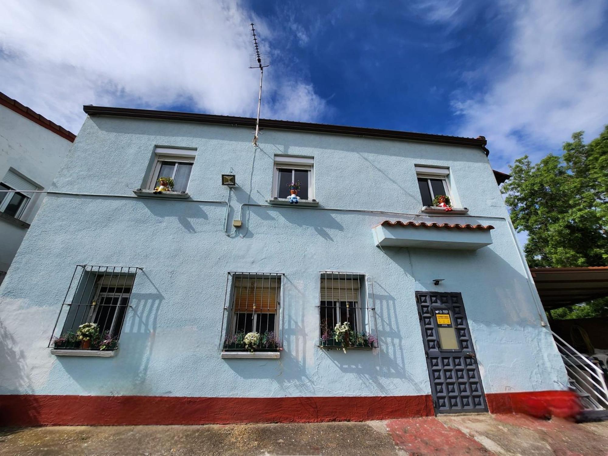 Casa Azul Donde Se Respira Tranquilidad Villa Lardero Екстериор снимка
