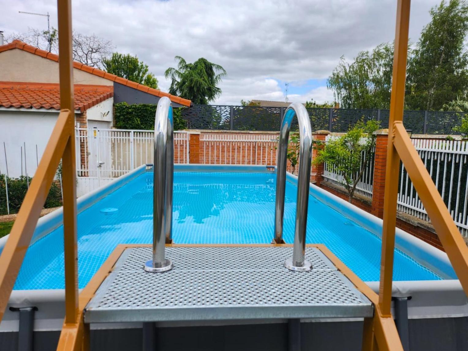 Casa Azul Donde Se Respira Tranquilidad Villa Lardero Екстериор снимка