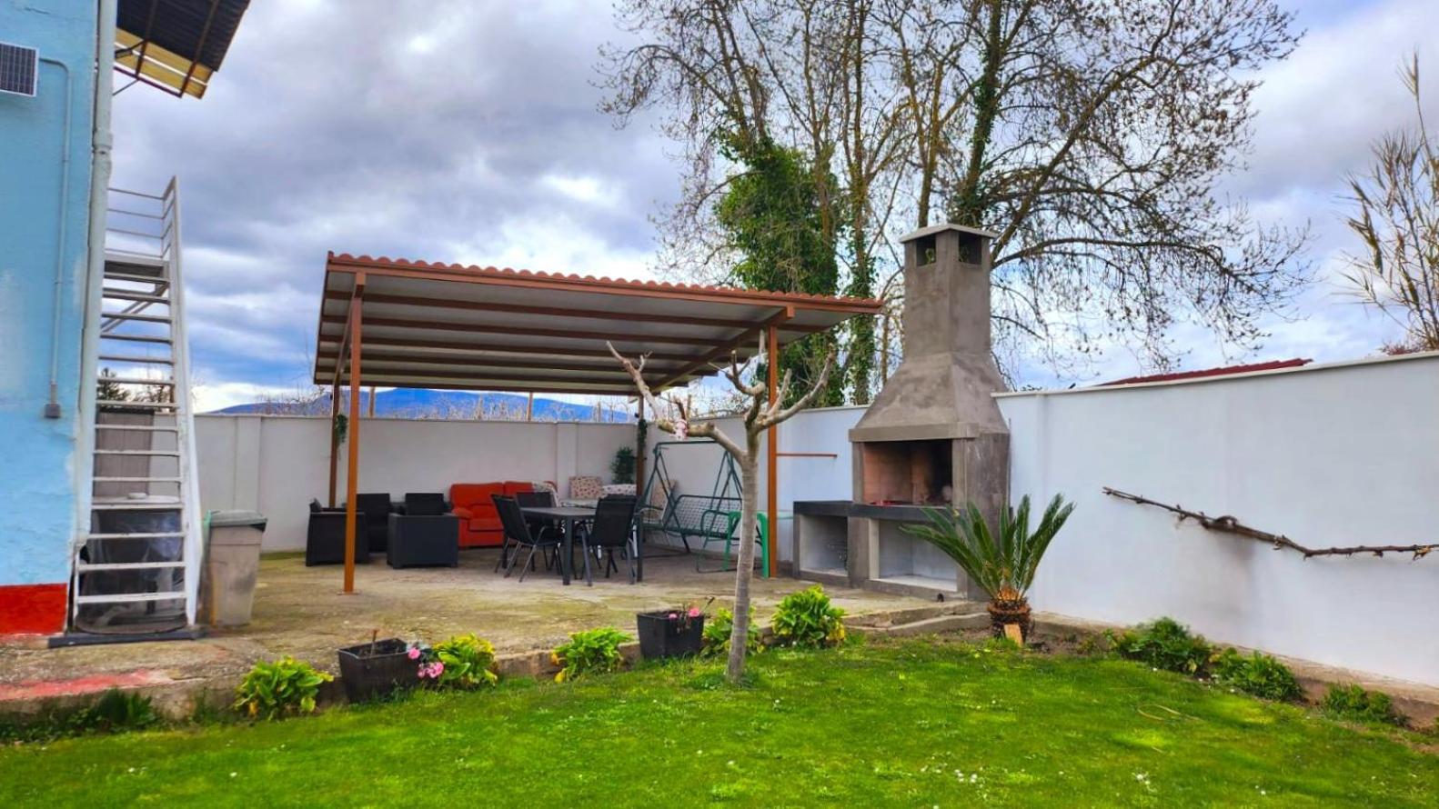 Casa Azul Donde Se Respira Tranquilidad Villa Lardero Екстериор снимка
